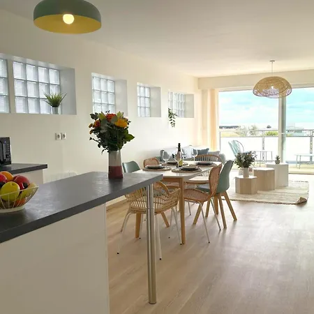 Le Bord De - Vue - Terrasse - Parking